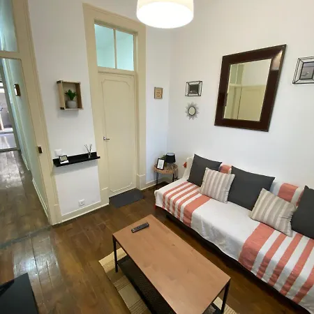 公寓 Rosa Surf Shelter *